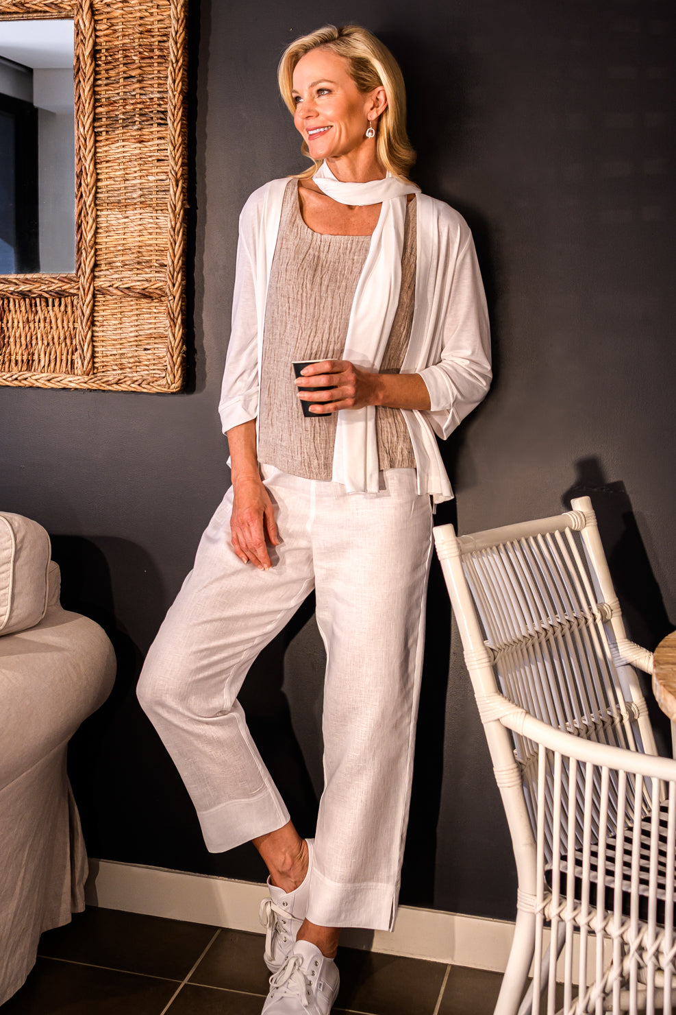 Women's Cotton & Linen Pants & Shorts | Australian Made. Women's Shorts and Pants in Cotton and Linen Australian made. The range of colours, fabrics and designs is unrivalled. Linens and cottons are easy to wear for summer and winter.